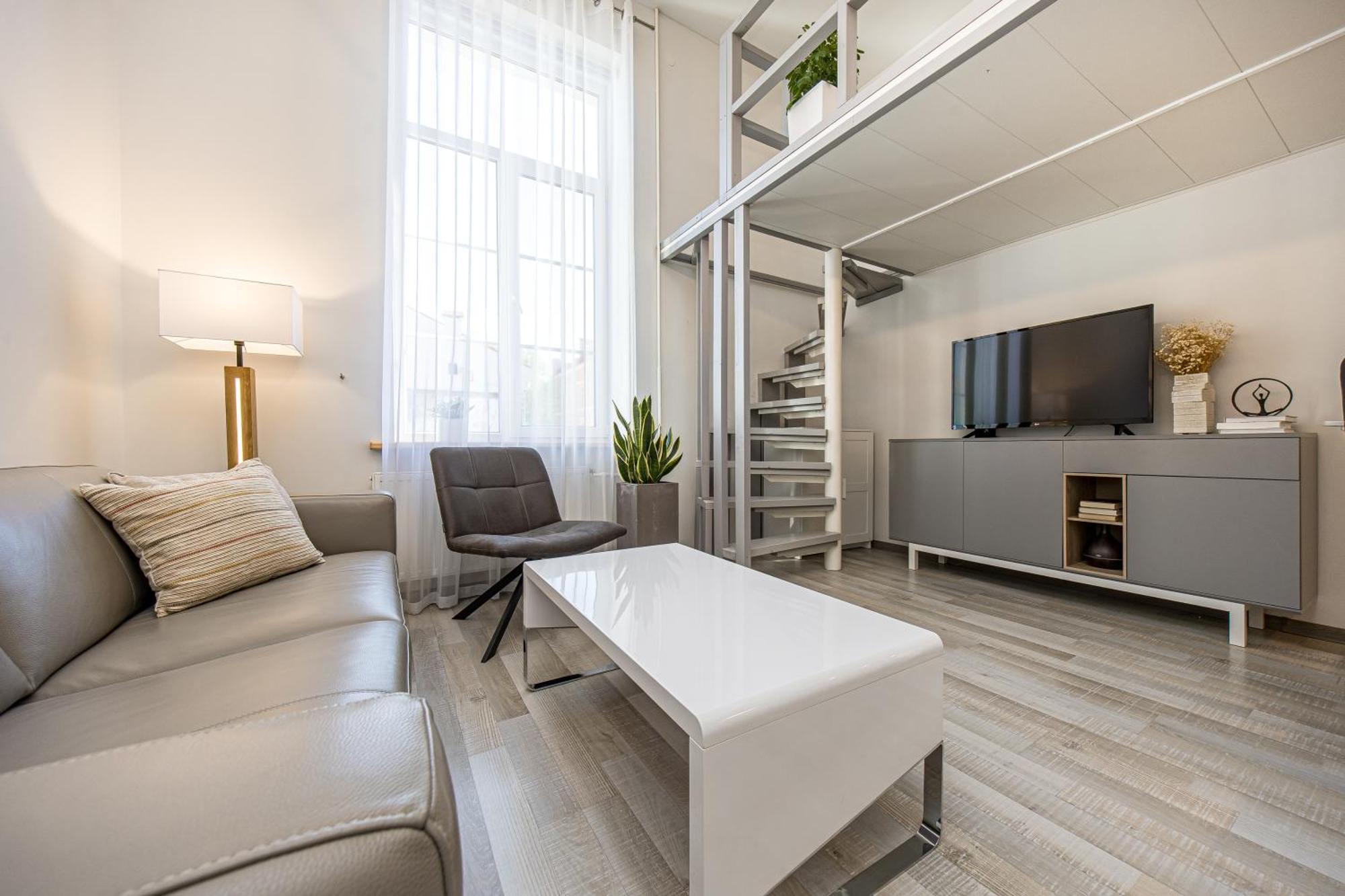 Loft Apartment In Klaipeda Oldtown Eksteriør billede